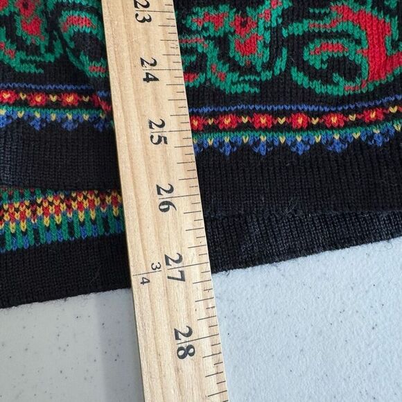 Pendleton Women’s Black Cardigan Sweater Size Medium 100% Virgin Wool Vintage - Picture 8 of 9